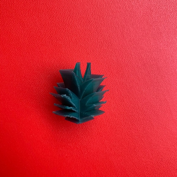 Pineapple Leaf Straw Toppers - Picture 5 of 10